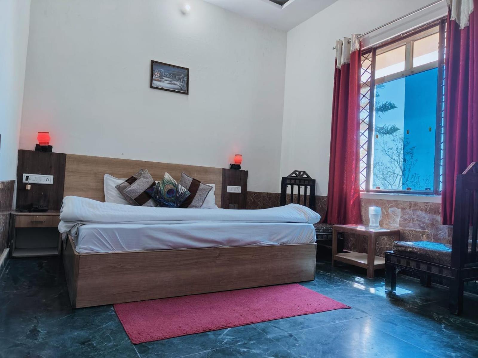 Sunny Pines Resort Lansdowne Ngoại thất bức ảnh
